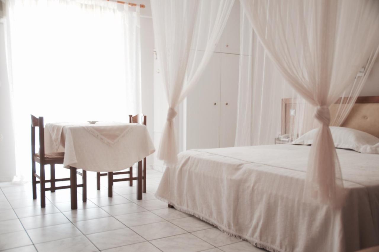 Calypso Beach Hotel Лутра-Эдипсу Экстерьер фото